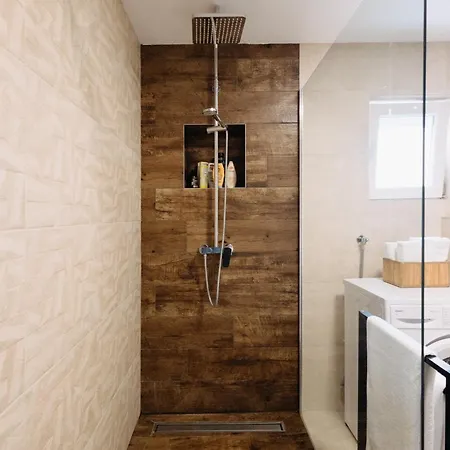 Bdd House Apartment *