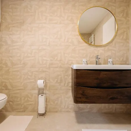 Bdd House Apartment *