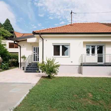Apartman Bdd House