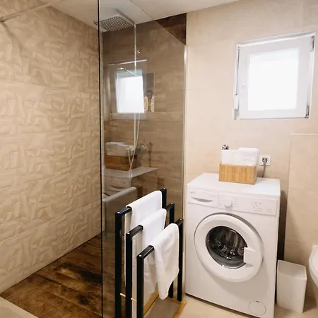 Bdd House Apartment *